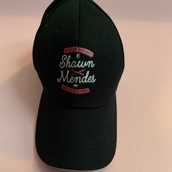 3/10$ Shawn Mendes baseball hat - Picture 8 of 8